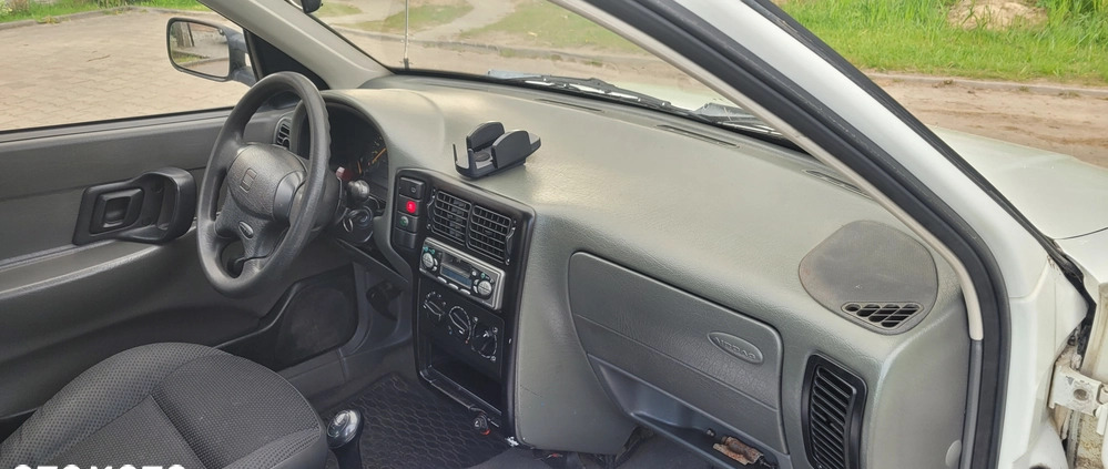 Seat Inca cena 4100 przebieg: 260000, rok produkcji 1996 z Rakoniewice małe 352